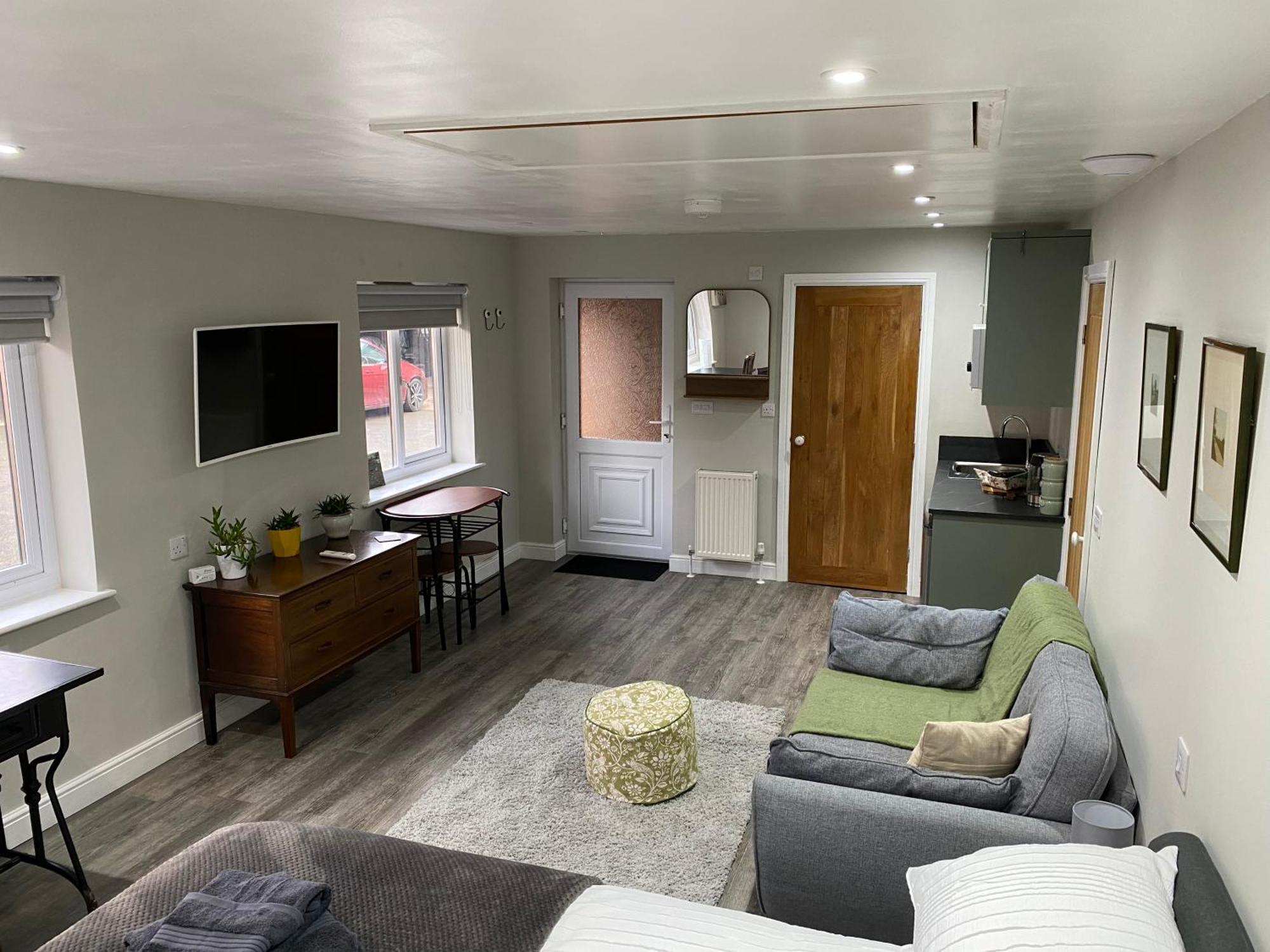 Spalding - Self Contained Studio Double - An Extra Single Bed Can Be Provided Exteriör bild